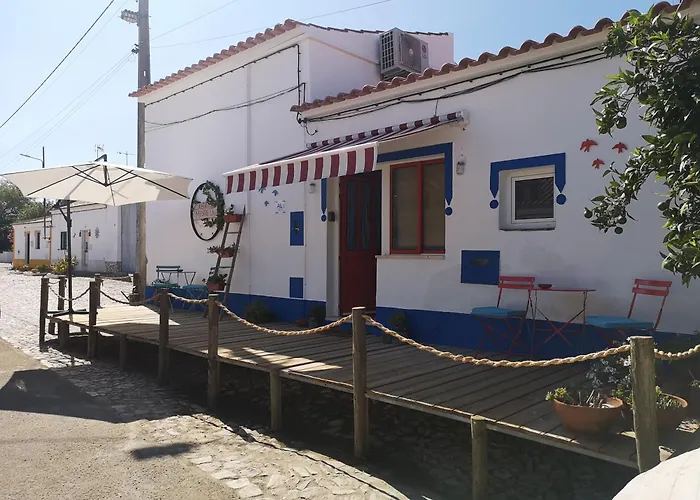 A Casa Do Mestre Lau - No Coracao Do Alentejo